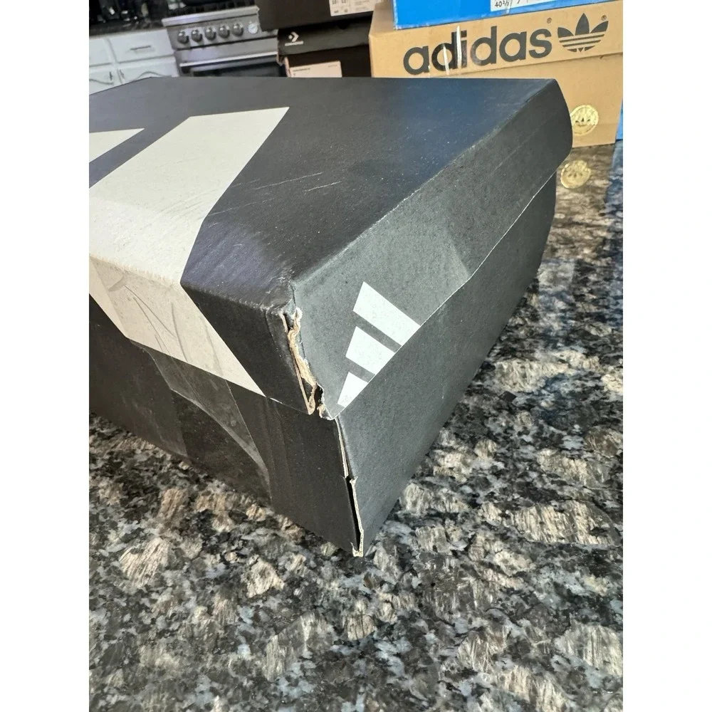 NEW adidas F50 Freestyle 24 Messi Silver Metallic Blue. Size Men 10 Ladies‎ 11